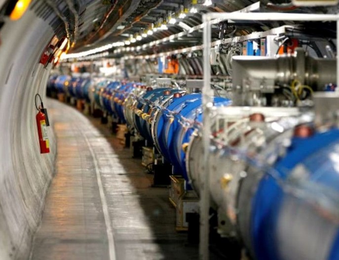 CERN deneyi: Varlığın nedenine dair ipucu bulundu