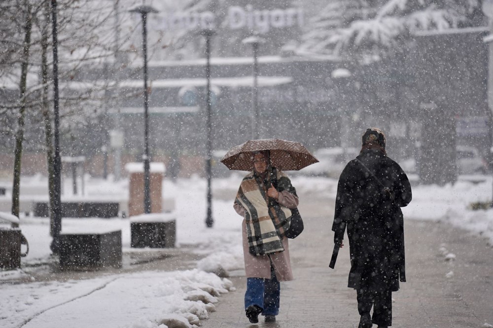 Soğuk hava 10 gün daha etkili! Kar yağışı hangi illerde etkili olacak? - 1