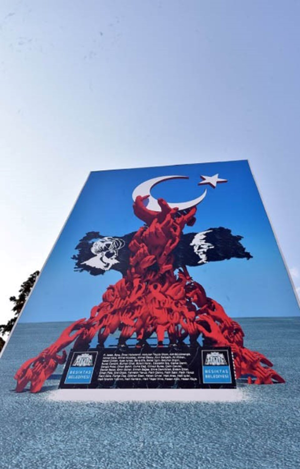 Beşiktaş'a dev "15 Temmuz Demokrasi Anıtı" - 1