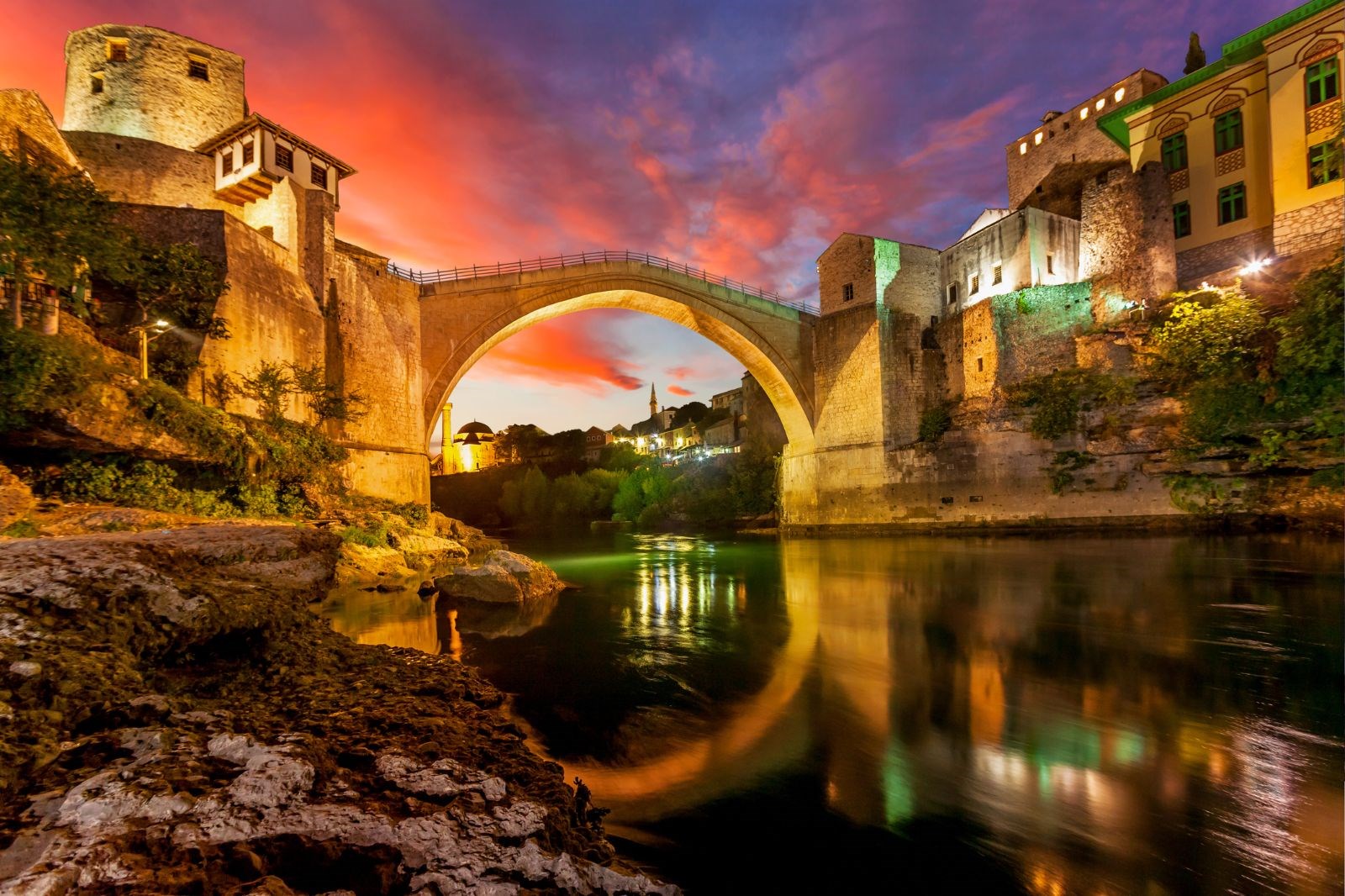 Bosna Hersek'te Bir Osmanlı Mirası: Tarihi Mostar Köprüsü