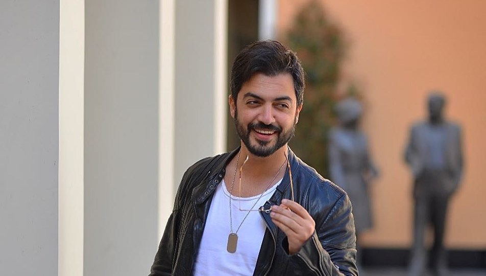 100 yaşında sevgilim var" diyen Yusuf Güney espri yaptığını açıkladı - Son Dakika Magazin Haberleri | N-Life