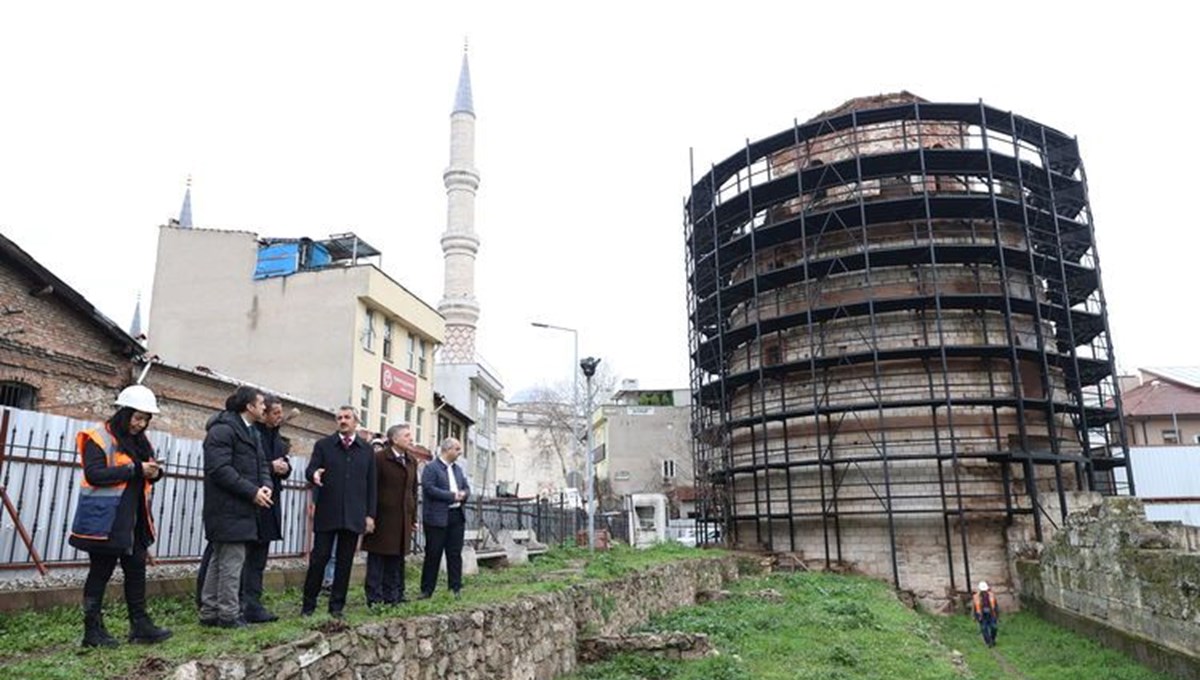 Makedon Kulesi'nin restorasyon çalışmaları sürüyor