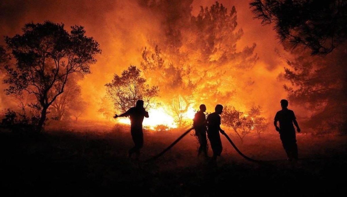 Almanya’da orman yangını nedeniyle üç mahalle tahliye edilecek