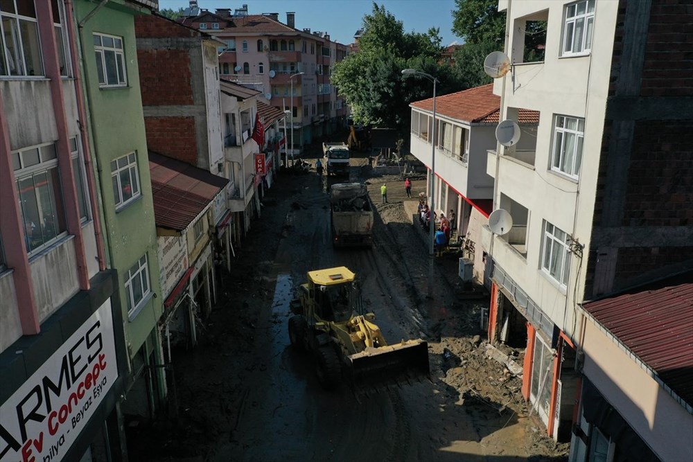 Batı Karadeniz'de sel felaketi: 3 ilde 66 can kaybı - 16