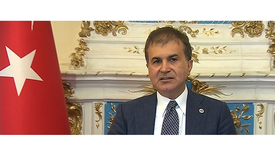 Bakan Çelik: FETÖ'yü terör örgütü saymamak çifte standarttır