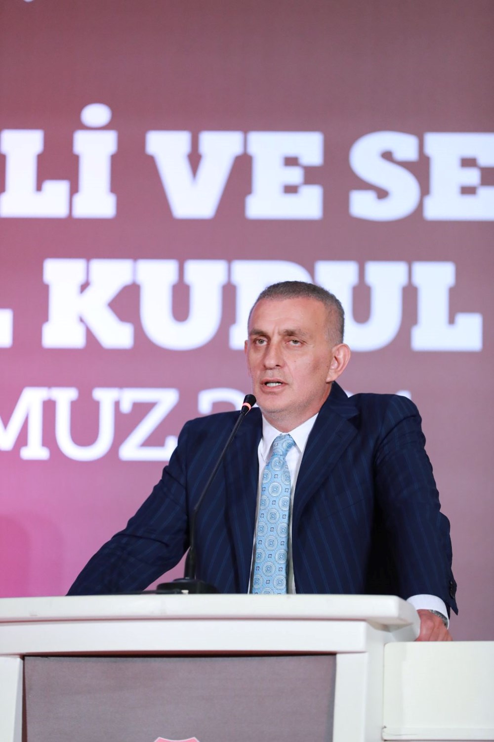 İbrahim Hacıosmanoğlu'nun Derbi Hakemi Kararı: Yerli Mi, Yabancı Mı Bilmecesi! 76 TjM52I3QJk2NNOrPxwZ 6w