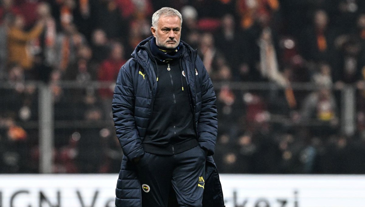 Mourinho'dan Antalyaspor maçında 5 değişiklik