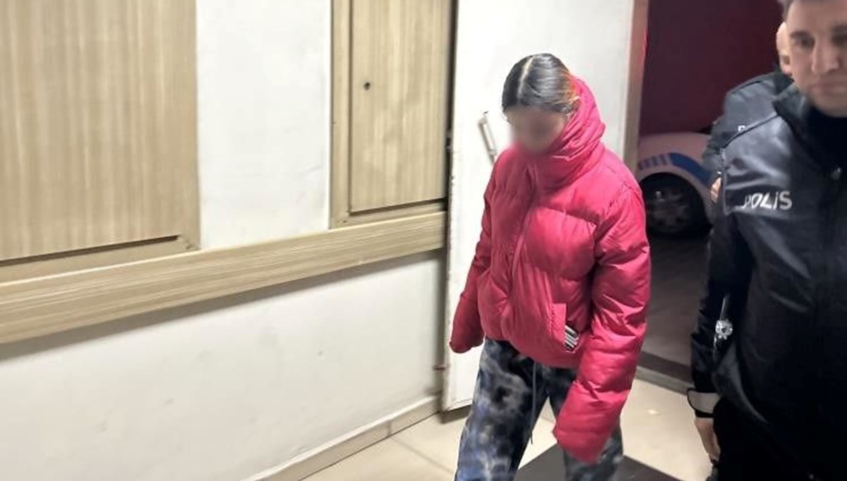 Karısı tarafından bıçaklanan adam ağır yaralandı Karısı tarafından bıçaklanan adam ağır yaralandı