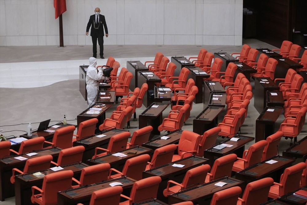 Meclis'te virüs paniği - 15