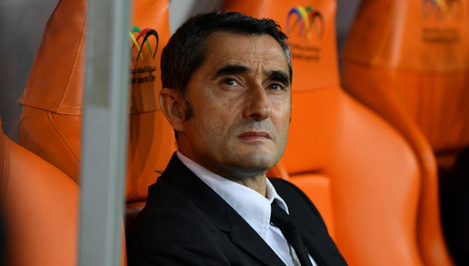 Barcelona'da Valverde gitti, Quique Setien geldi