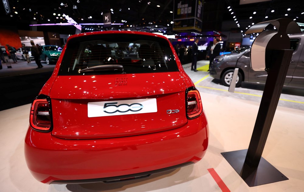 Milyonluk otomobiller görücüye çıktı - 31