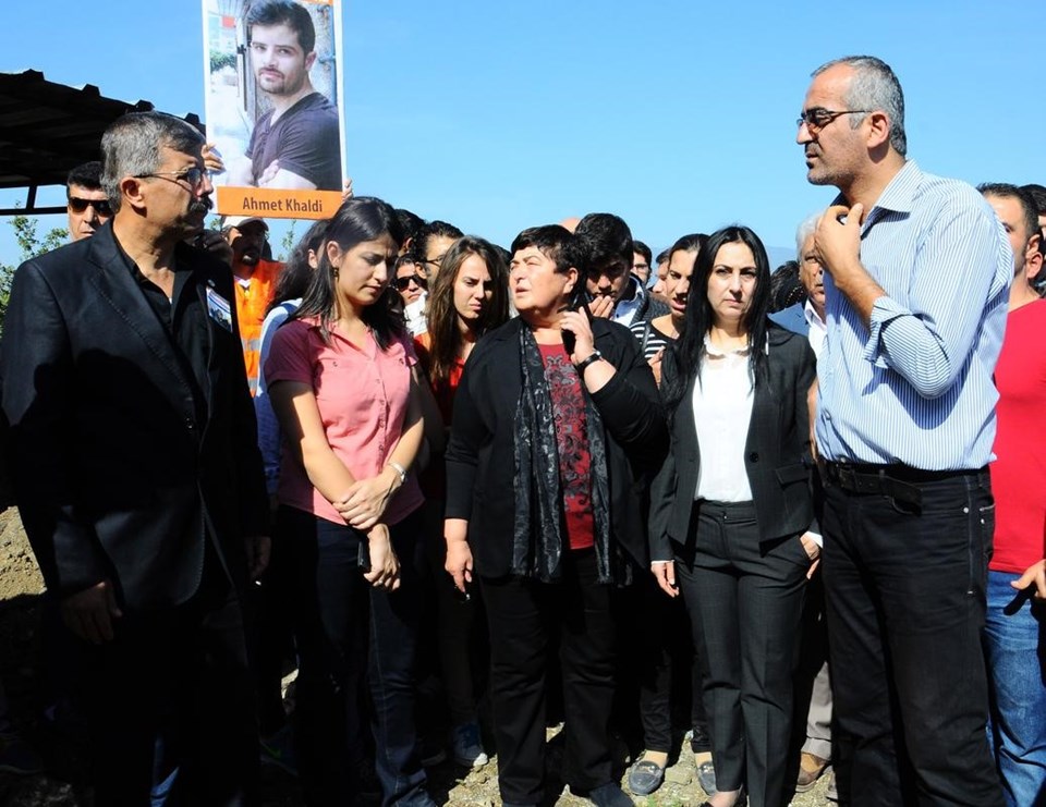 Ankara'daki katliamın genç kurbanları gelinlikle uğurlandı - 4