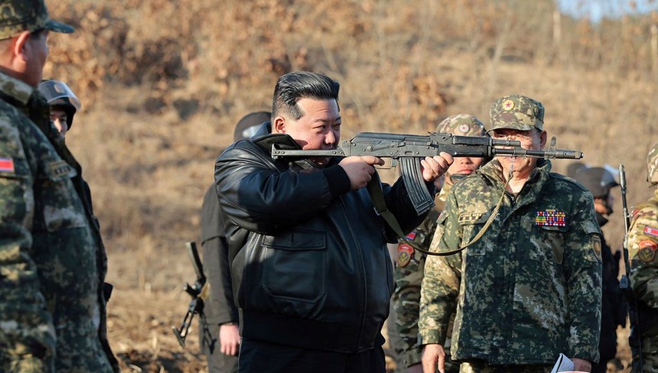 Kim Jong Un savaş hazırlığında: Saldırı tatbikatlarına katıldı