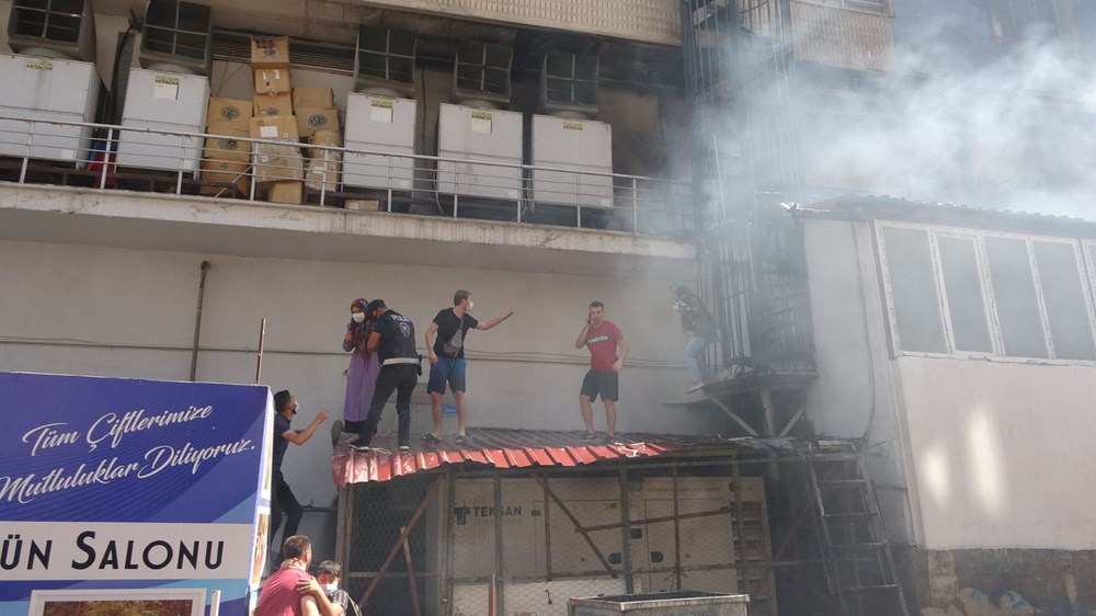 Muş’ta yangında can pazarı: 80 öğrenci sinir krizi geçirdi - 18