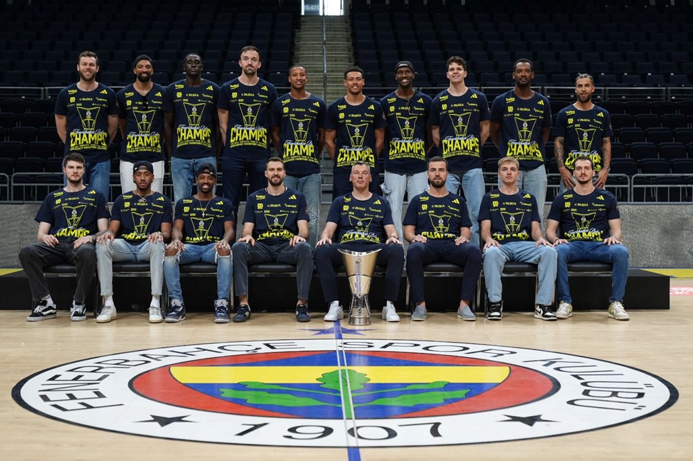 Fenerbahçe Beko, EuroLeague şampiyonluğunu kutluyor 76 TuXw6PnIZUy1f7L onjWcg