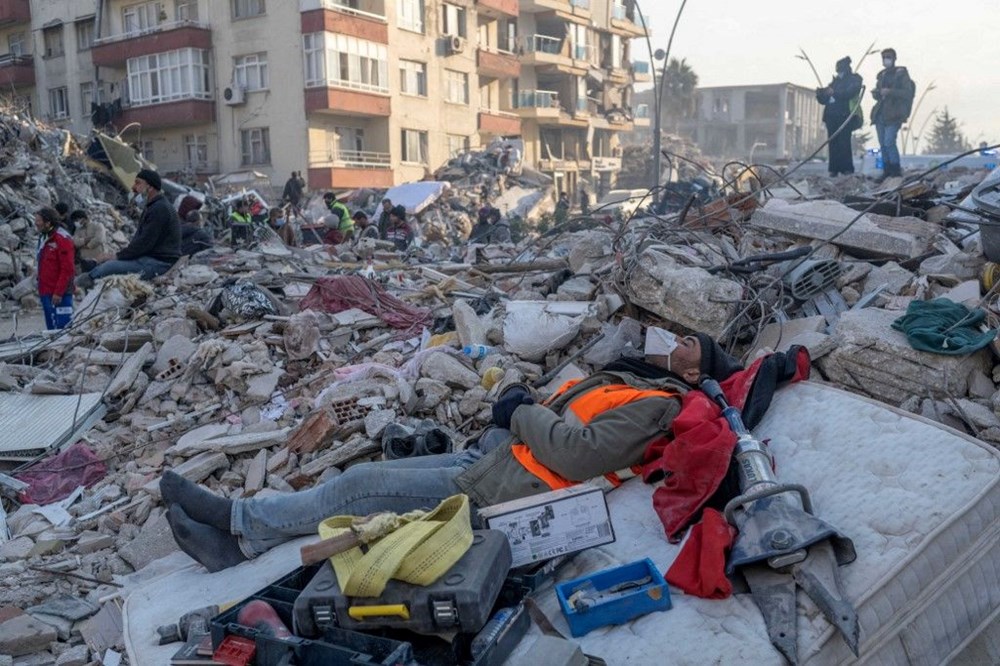 Deprem bölgesinden çarpıcı fotoğraflar - 5