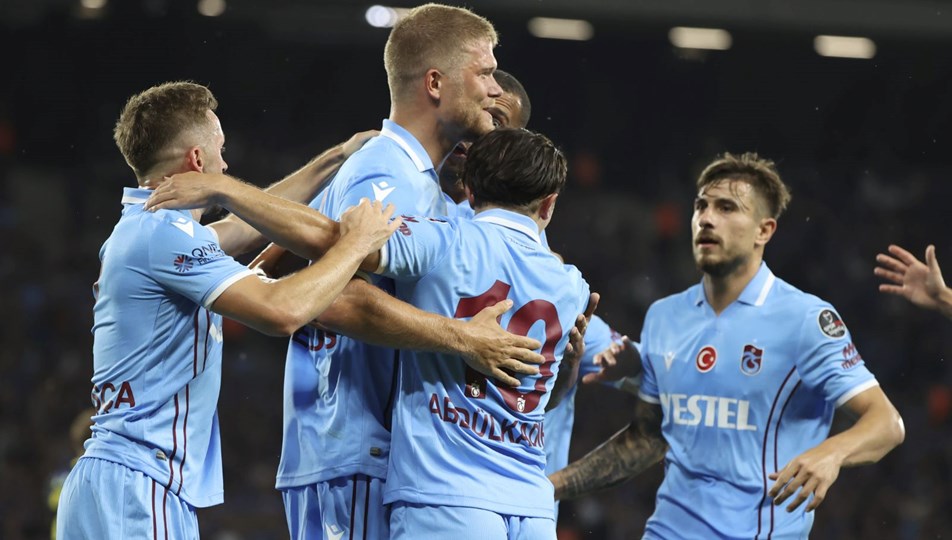 Son şampiyon Trabzonspor sezona galibiyetle başladı