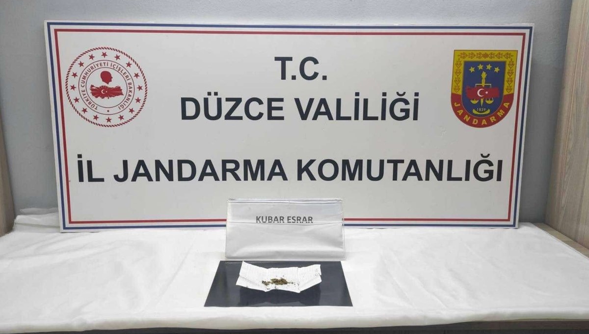 Jandarmadan uyuşturucu operasyonu: 2 tutuklama