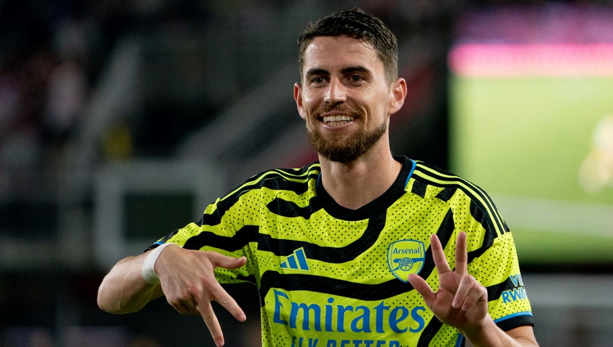 Jorginho kimdir? Fenerbahçe ile adı anılan Jorginho kaç yaşında, hangi mevkide oynuyor?