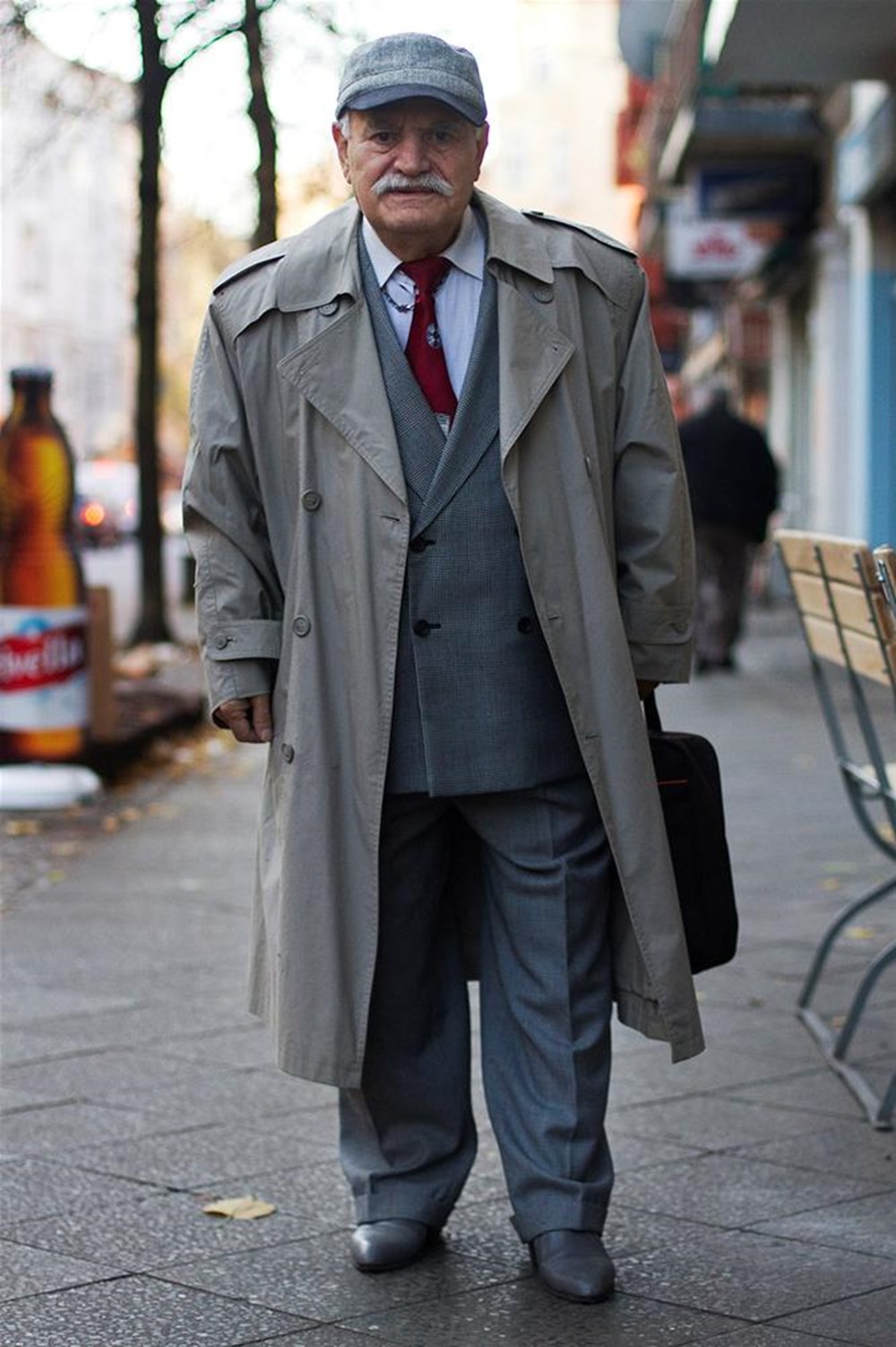 Барбери плащ винтаж. Стиль для пожилых мужчин. Стиль для полных мужчин. Шляпа нуарного детектива. (trench coat) плащ тренчкот -.