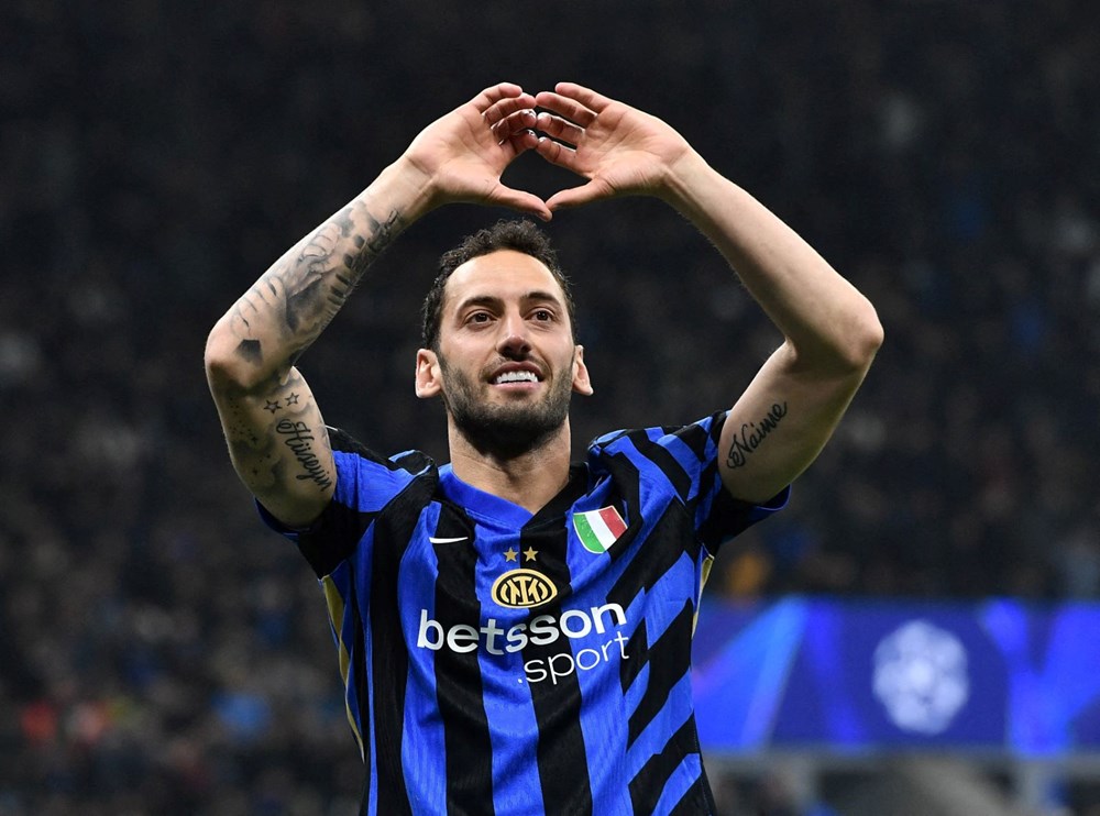 Hakan Çalhanoğlu'ndan Galatasaray İtirafı: "Formayı Giymek Şereftir!" 76 U25Rk6j1ckebfWT0alIdOw