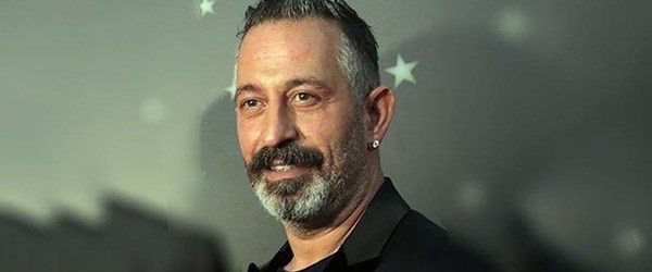Cem Yılmaz'dan Russell Crowe'a yanıt: Amcanın oğlu olsa yapmaz
