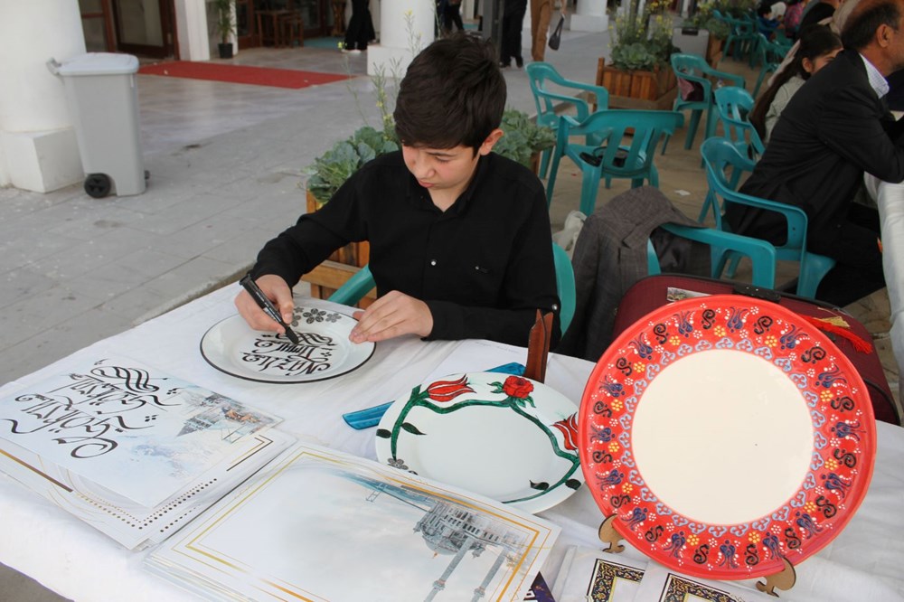 Yusufcan, 13 ans, donne l'exemple à ses pairs avec son art : il a suivi les traces de son père - 4