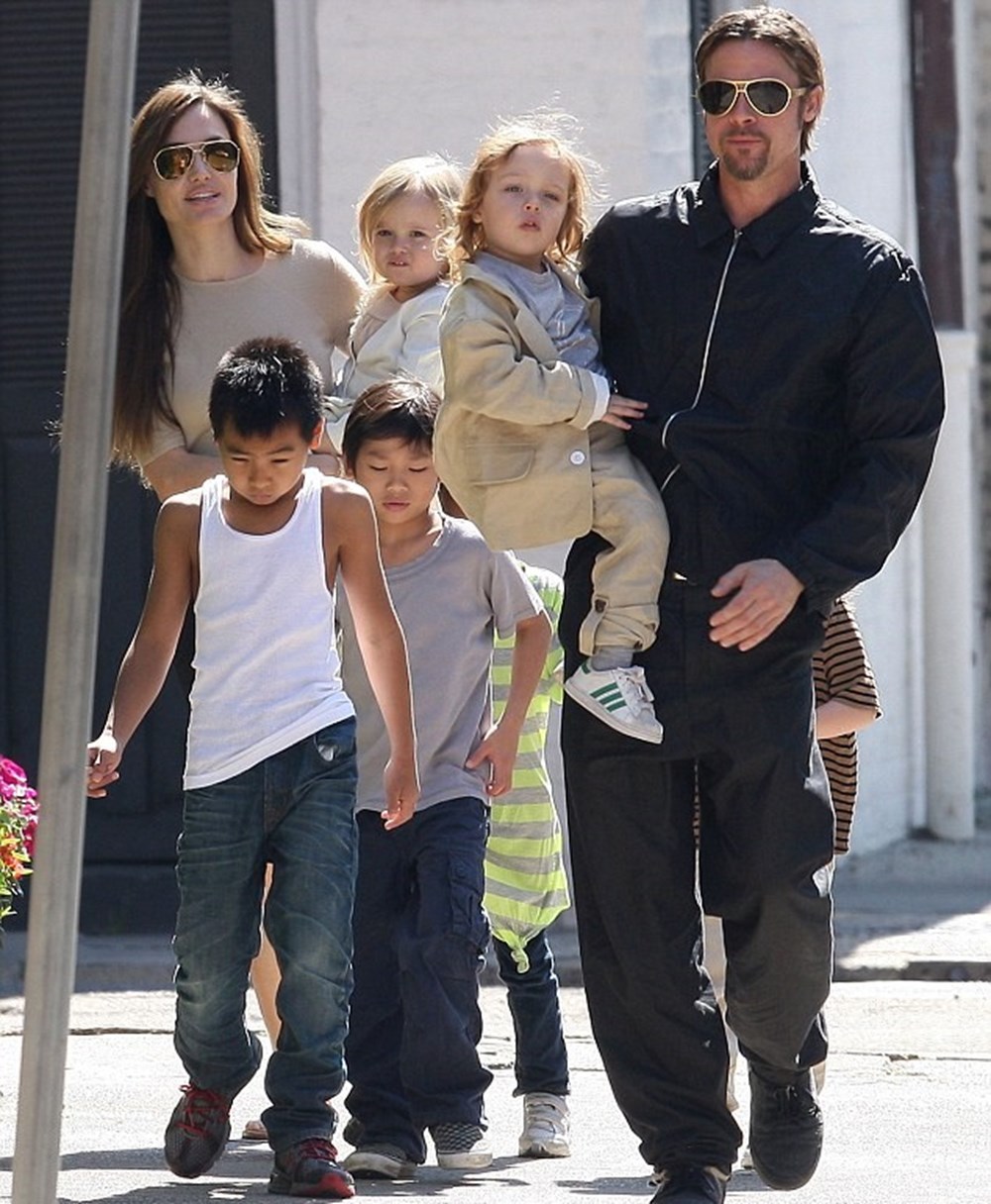 Angelina Jolie ve Brad Pitt’in eski korumasından açıklama Magazin
