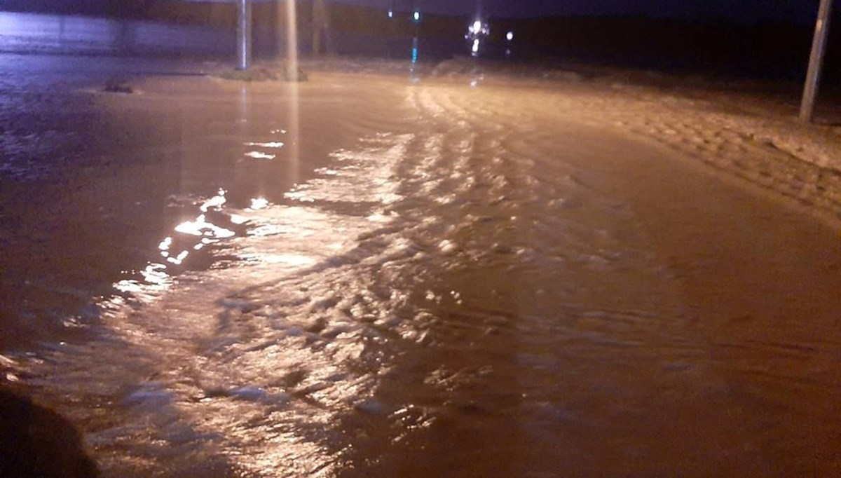 Edirne'yi sağanak vurdu