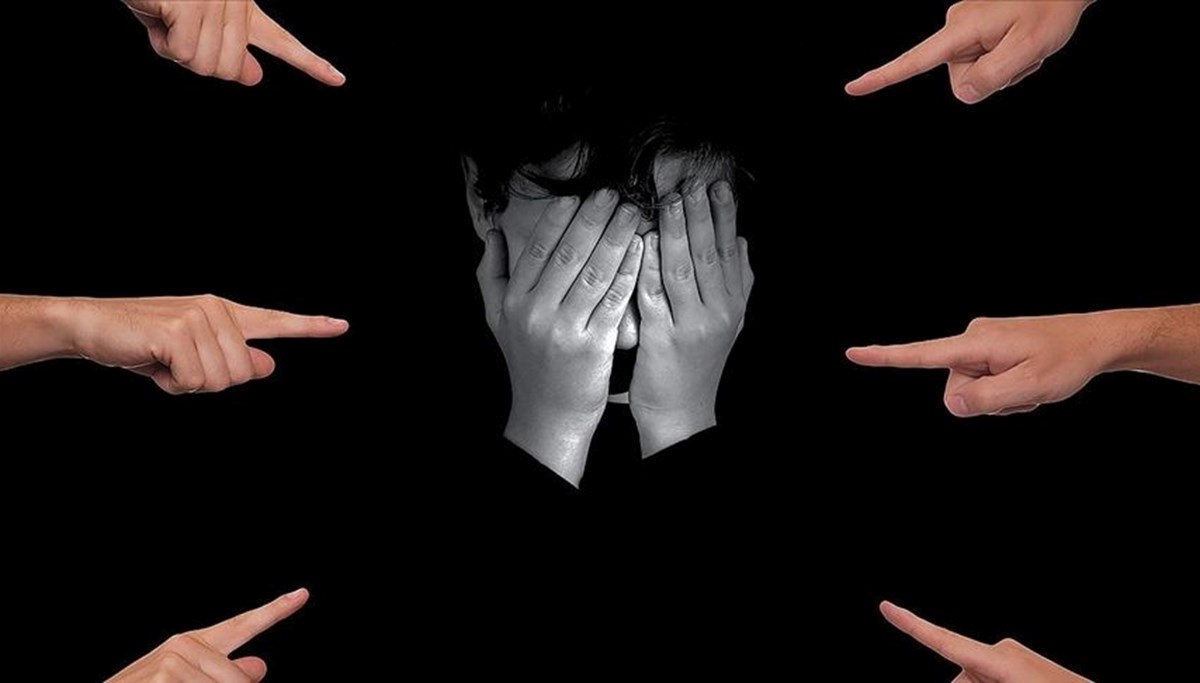 Akran zorbalığı şakayla başlayıp ilerliyor: Aileler çocuklarını nasıl koruyabilir? Akran zorbalığı şakayla başlayıp ilerliyor: Aileler çocuklarını nasıl koruyabilir?