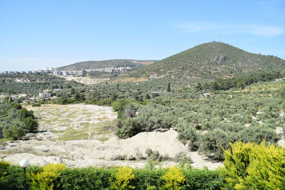 Kuşadası'nda inşaat alanındaki sondajda Milattan Önce 1'inci yüzyıla ait su kemeri bulundu - 3