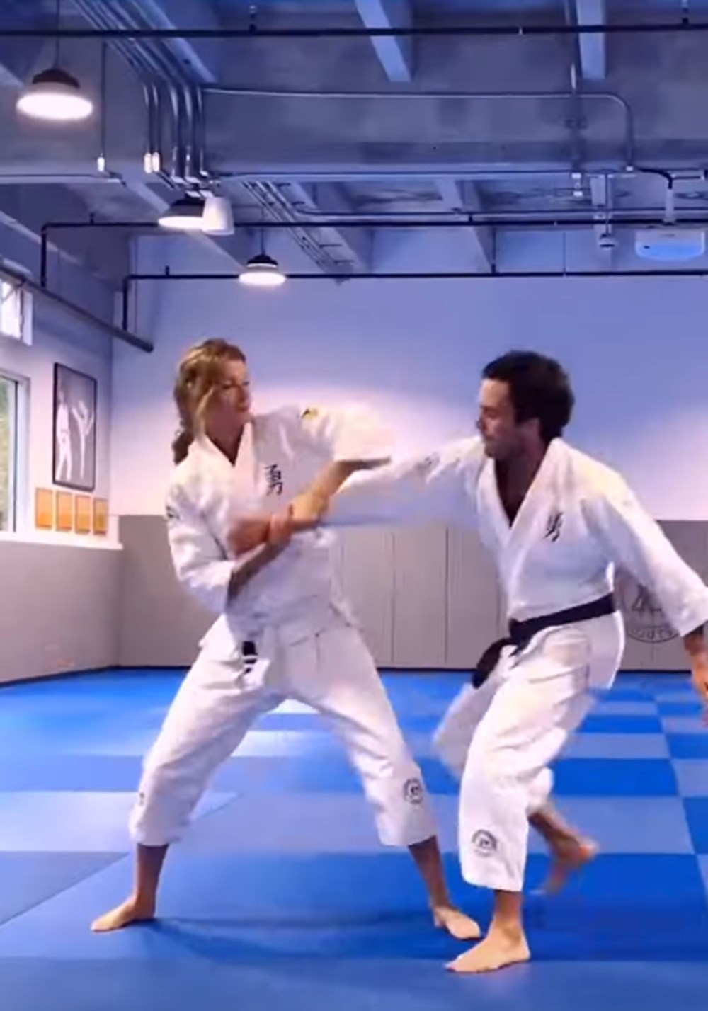 13 yıllık evliliğini bitiren Gisele Bünchen jiu jitsu hocasıyla mı birlikte? - 2