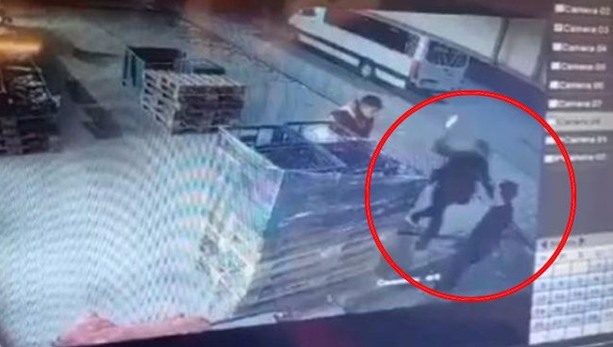 Tartıştığı kişiyi satırla yaralayan çocuk yakalandı Tartıştığı kişiyi satırla yaralayan çocuk yakalandı