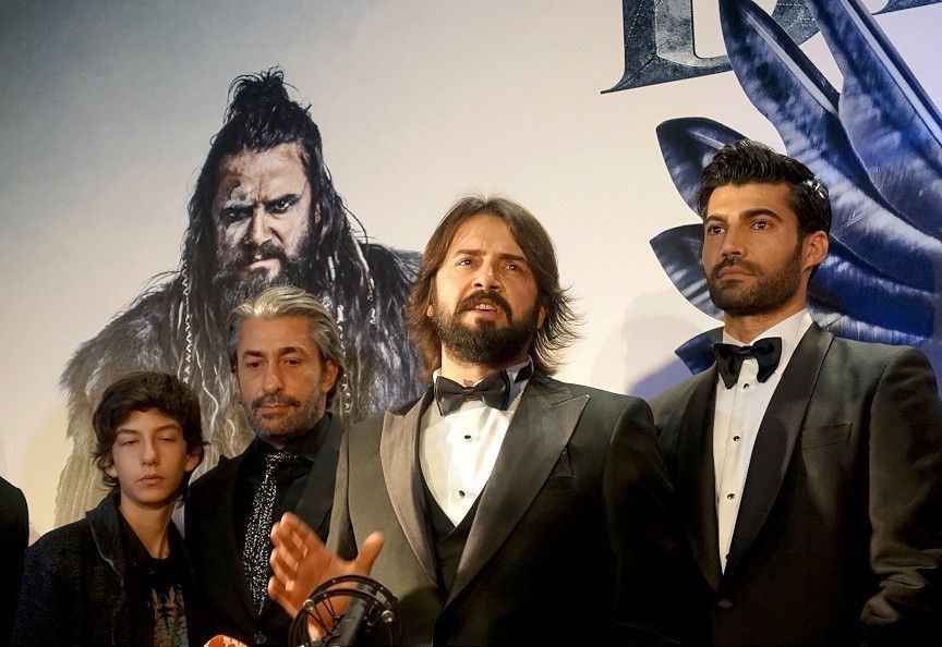 Deliler Fatih In Fermani Icin 18 Tepkisi Ntv