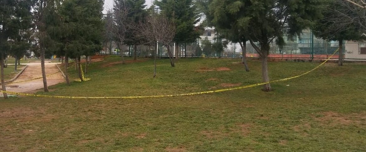 Parkta toprağa gömülü cenin bulundu NTV