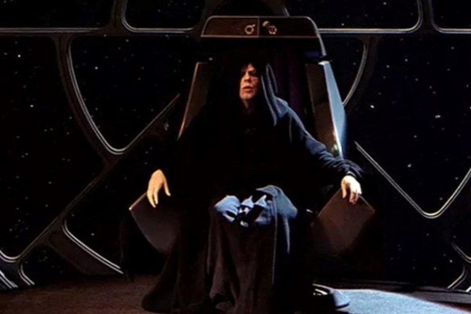 Darth Vader, Star Wars tarihinin en kötü karakteri seçildi - 1