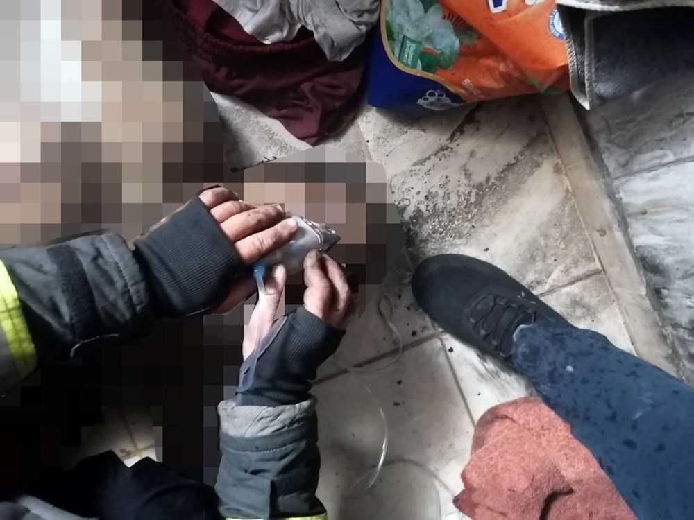 Eski eşini eve kilitleyip daireyi ateşe verdi - 5
