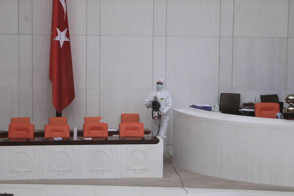 Meclis'te virüs paniği - 7