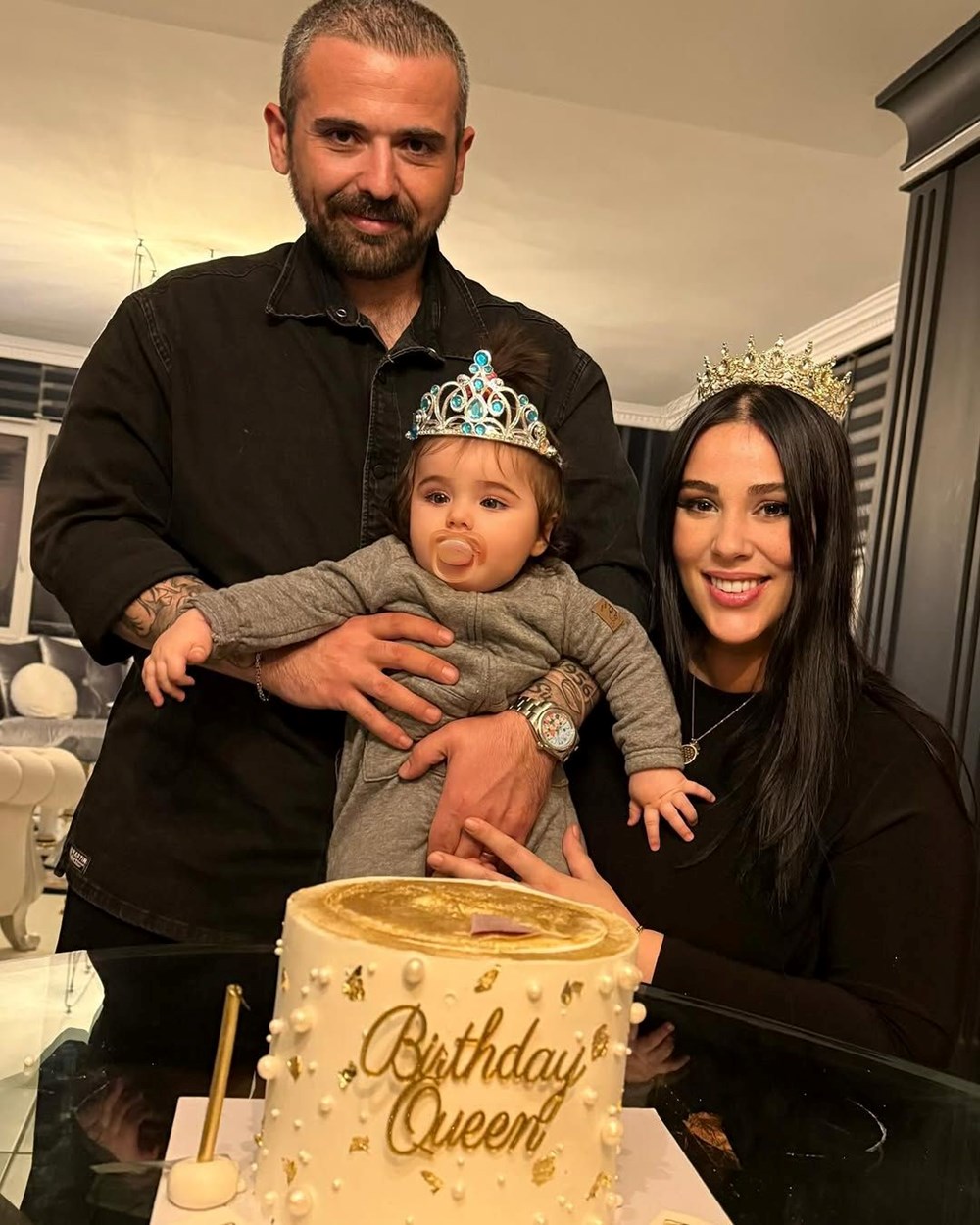 Tuğçe Tayfur'dan Kalpleri Isıtan Doğum Günü Anması: Babası Ferdi Tayfur'a Duygusal Veda 75