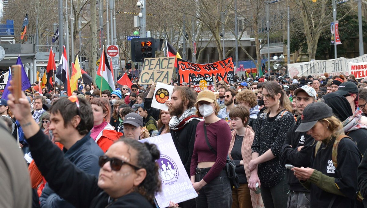 Avustralya'da on binler Gazze için yürüdü