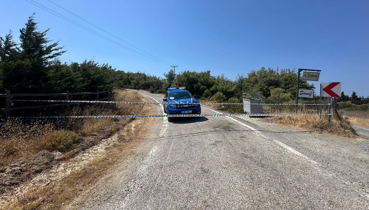 Alevler Bozcaada'yı da tehdit ediyor: Polente Feneri'ne girişler yasaklandı