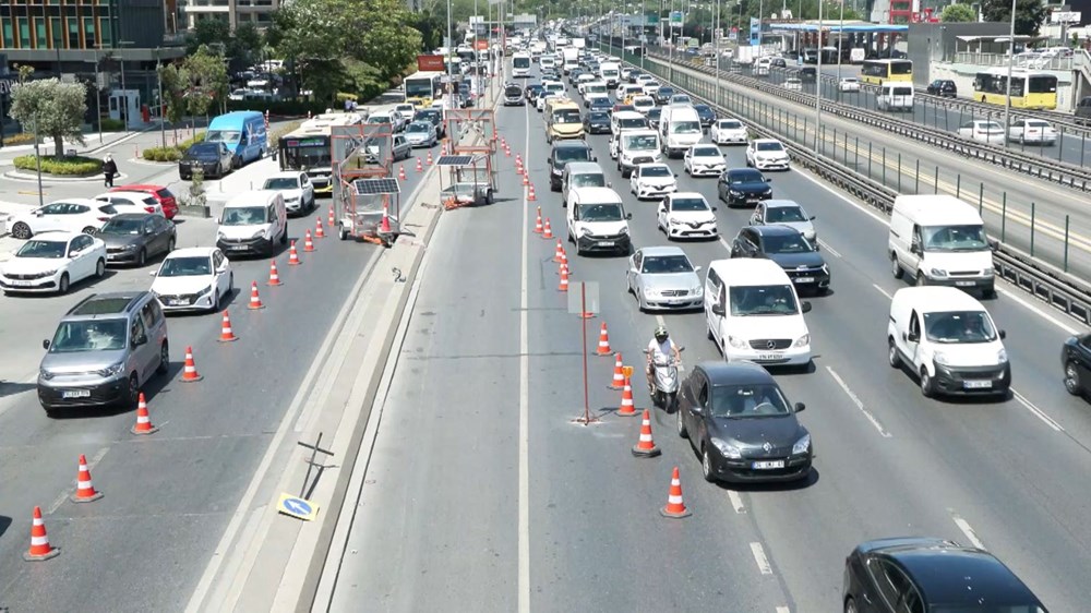 75 günlük çalışma başladı: E-5'te yoğunluk oluştu! - 1