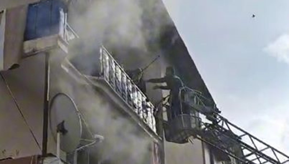 Apartman yangınında 6 kişi hastanelik oldu