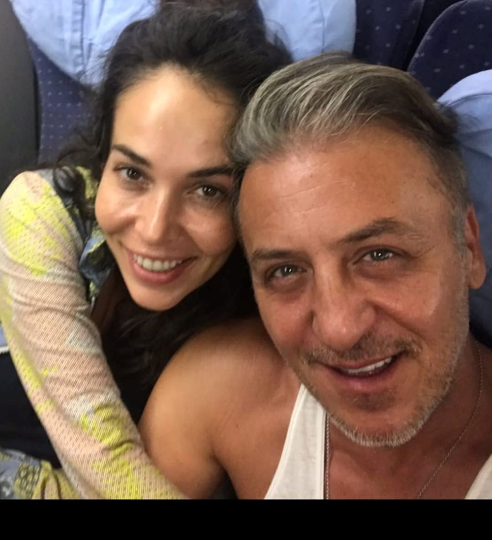 Sahipsizler dizisinin Firuze'si Esra Ronabar'ın eşi de oyuncu çıktı - 5