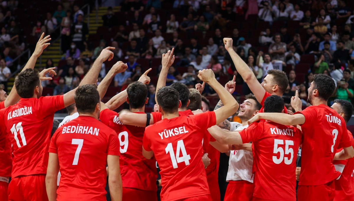 Filenin Efeleri çeyrek finalde! Türkiye - Polonya voleybol çeyrek final maçı ne zaman, hangi kanalda?