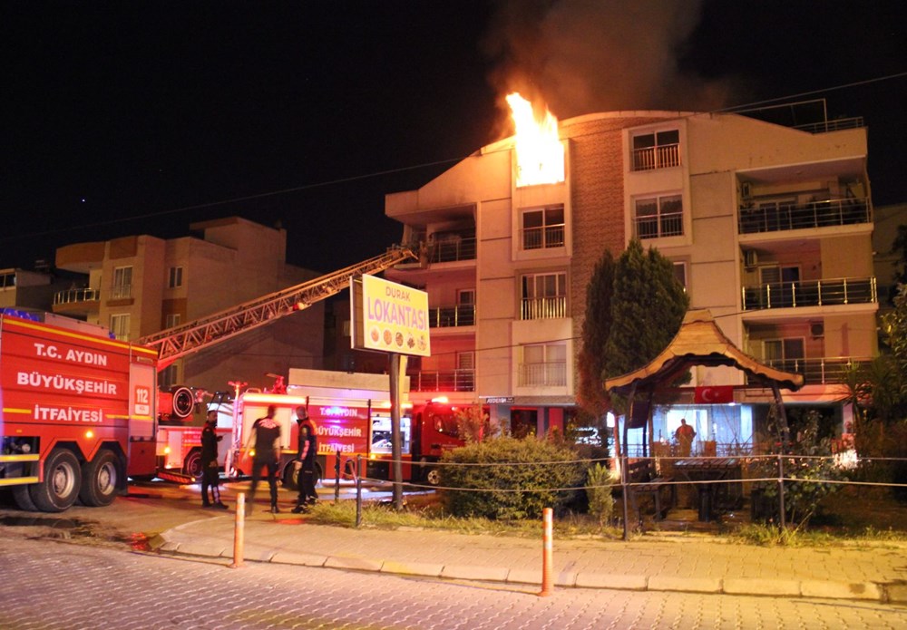 Eşi ve çocuklarının yaşadığı binayı ateşe verdi, mahalleli sokağa döküldü - 9