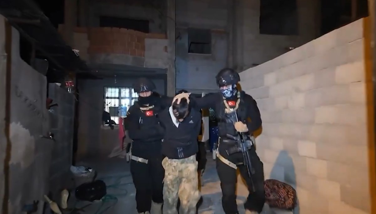 216 gözaltı