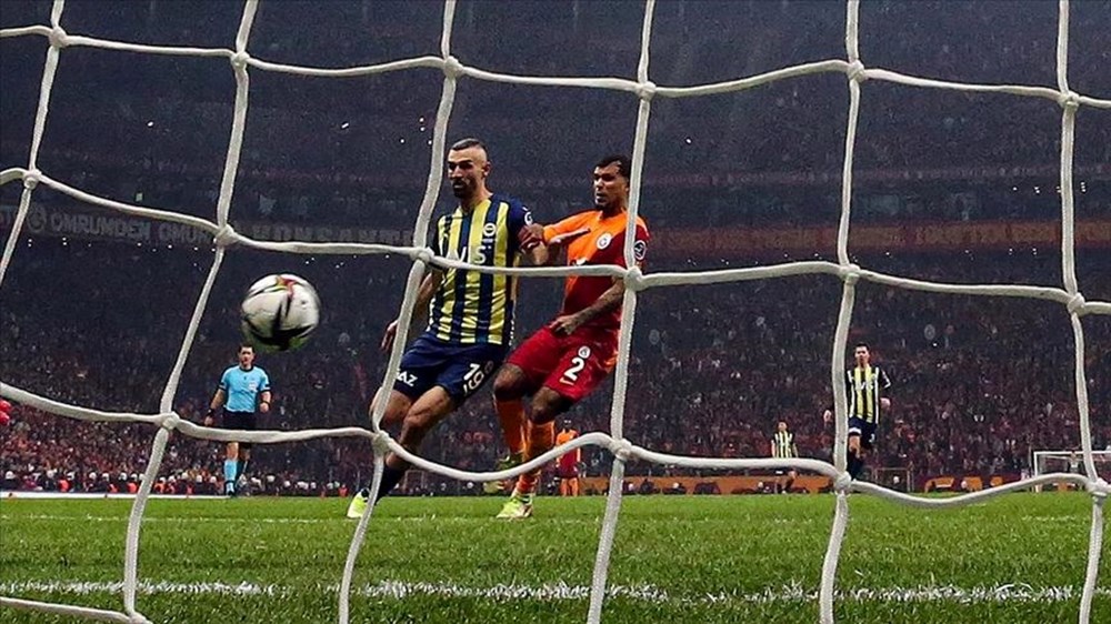 Fenerbahçe-Galatasaray derbisinde 396. randevu: Muhtemel 11'ler, eksik oyuncular - 4