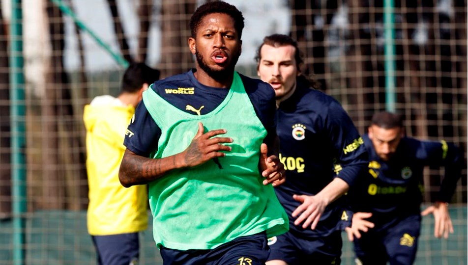 Fenerbahçe'de derbi hazırlıkları başladı: Sakatlıklarda son durum