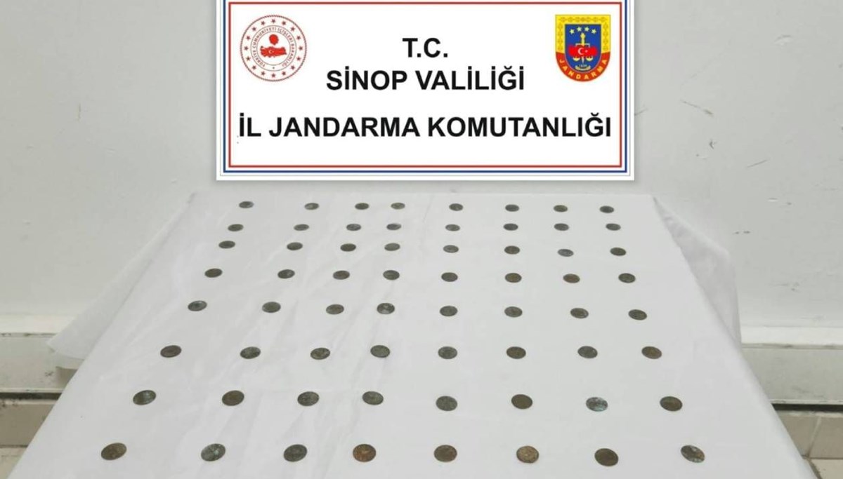 Kaçakçılık operasyonu: 72 sikke ele geçirildi